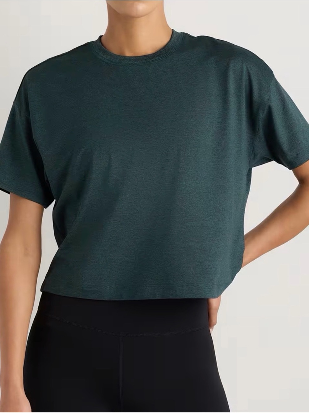 Quince NWT Flowknit Breeze Boxy Cropped Tee Small Heather Green Short Sleeve